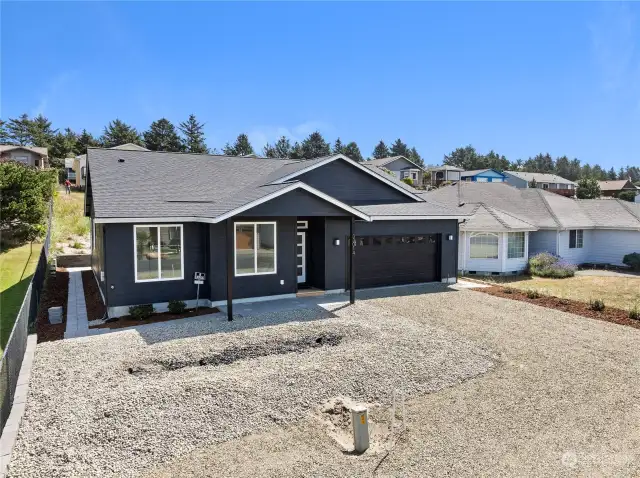 Beautiful new construction with great curb appeal!