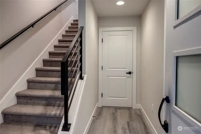 Main floor entry way (Model Home Lot C101)