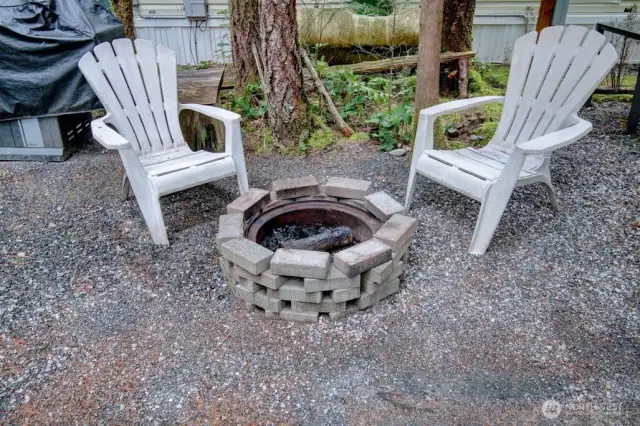 Campfire included!
