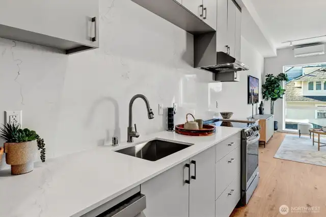 Photos of similar unit