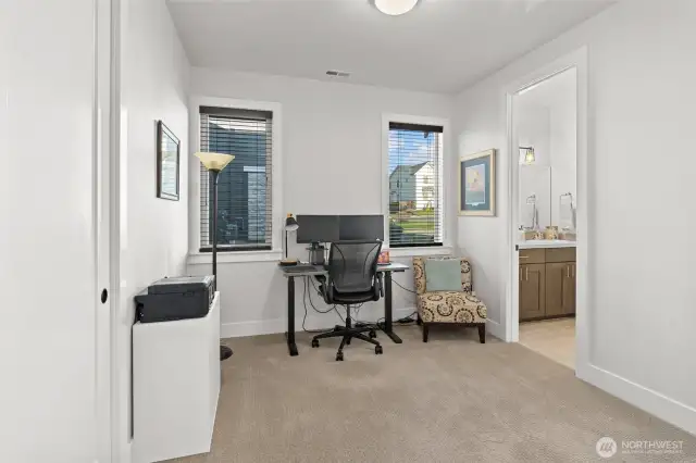 This clever Jack & Jill layout provides separate sleeping spaces while maintaining easy access to a full bath between—ideal for modern living.