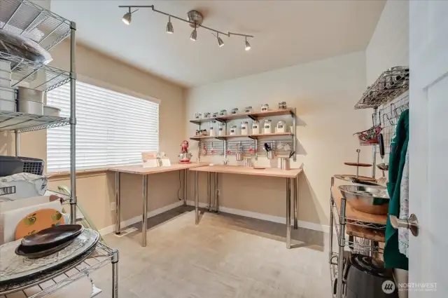 Extra Addition can be used as an extension to the kitchen