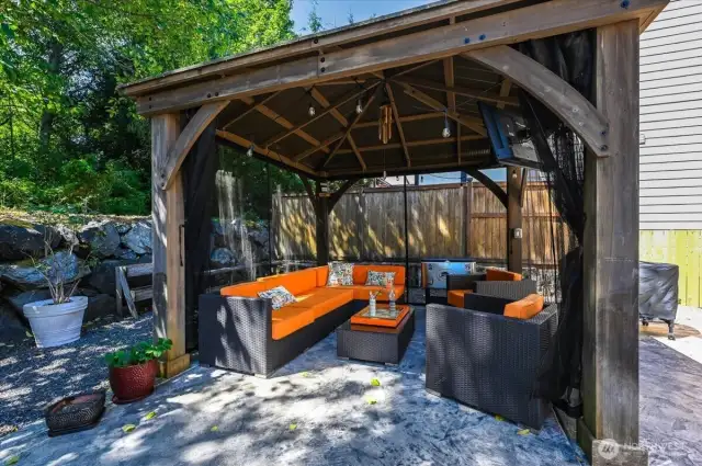 Private Backyard