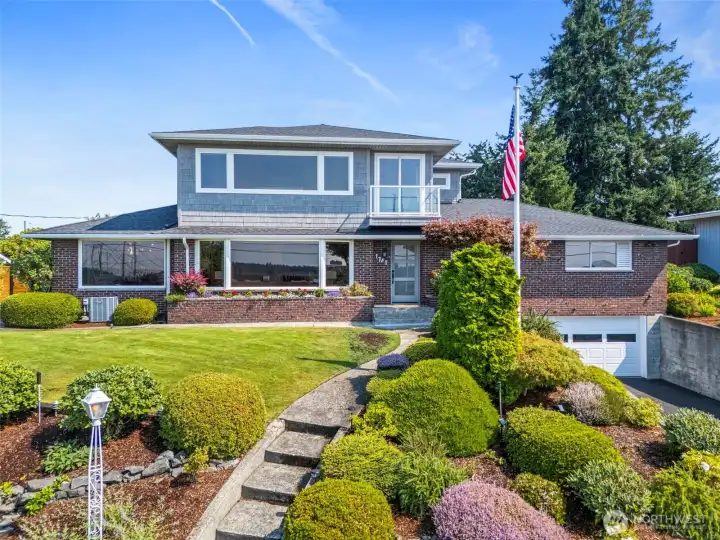 Welcome to your beautiful, North End, view home!