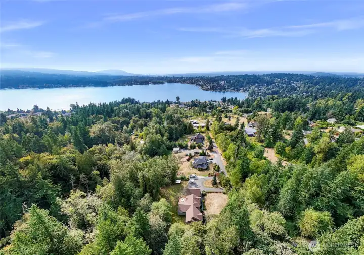 Lots of privacy in a great location and close to Lake Whatcom