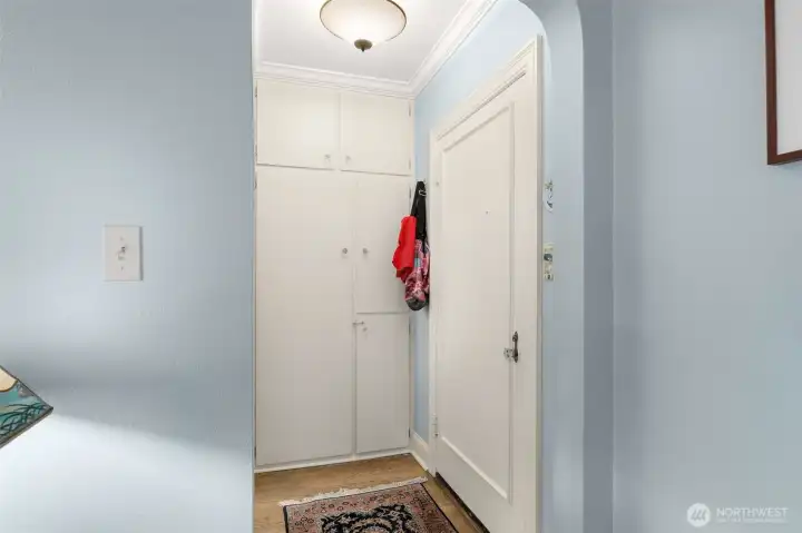 Entry with storage
