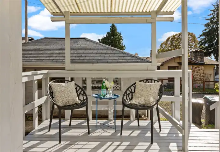 Step right outside the laundry room door and - wow! - there’s a fantastic covered back deck waiting for you. It’s the perfect spot to relax with your morning coffee or fire up the barbecue and enjoy the fresh air.