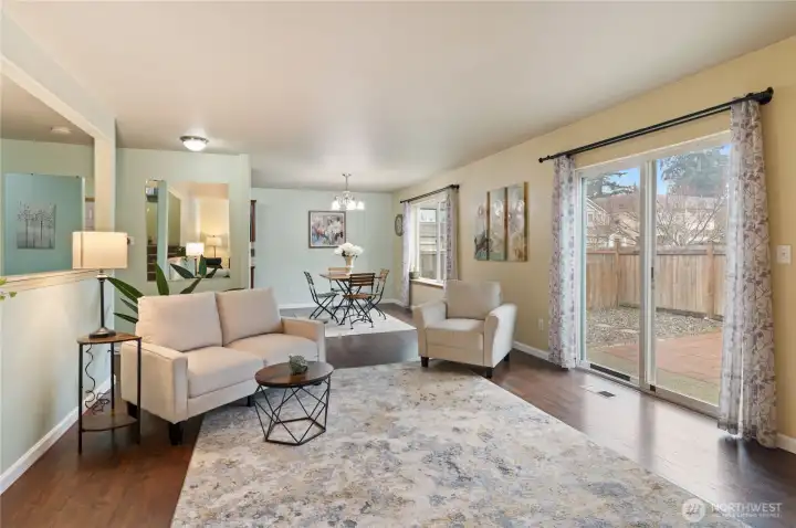 Plenty of room for entertaining large gatherings