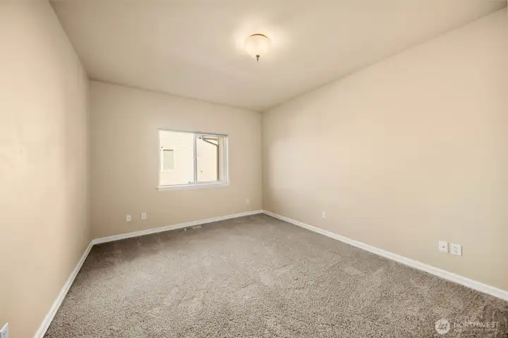 Great size third bedroom ready for what you need it for!