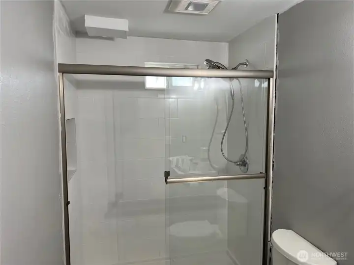 Lower Unit Bathroom