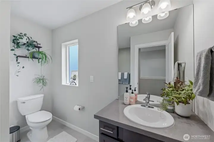 Full Bathroom Upstairs