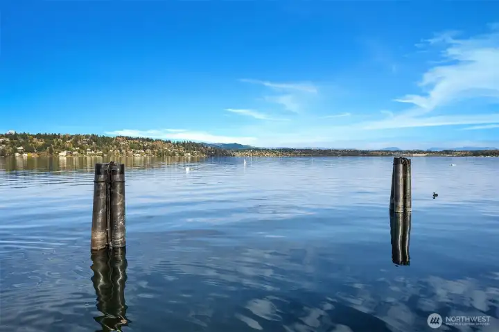 Grandfathered Steel capped off-shore mooring pylon