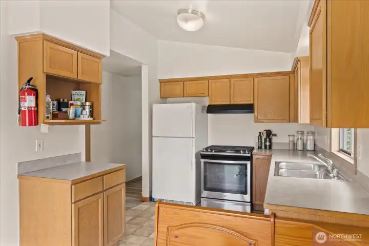 Another angle of kitchen highlighting functionality