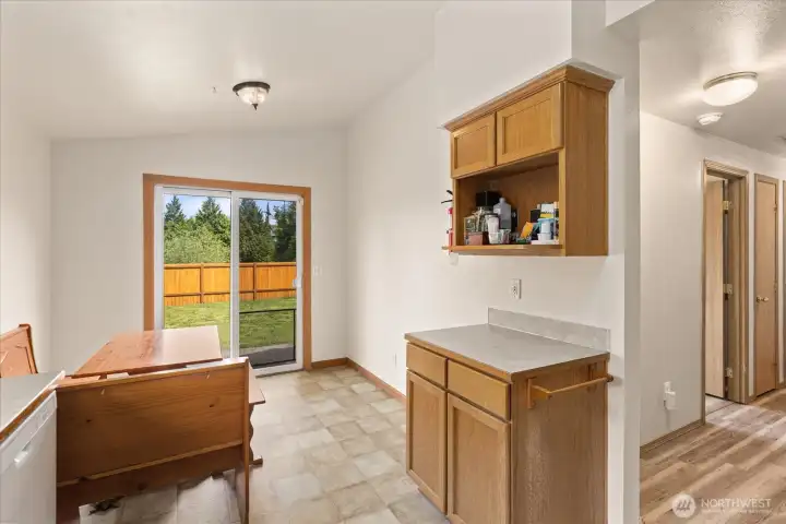 Dining area—ideal for everyday meals or entertaining