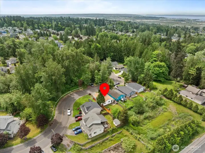 Nearby amenities just minutes away
