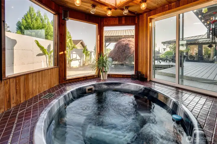 Hot tub from primary bathroom
