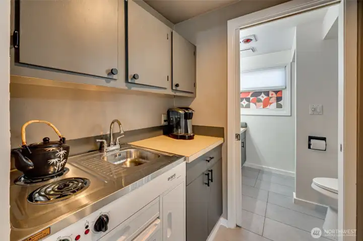 ADU kitchenette