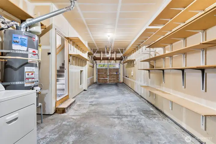 Garage with washer & dryer