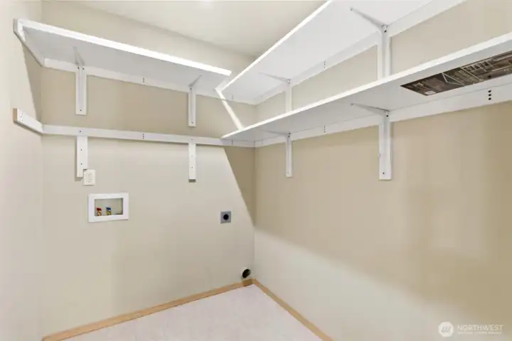 Utility room 2nd floor - washer & dryer move to garage