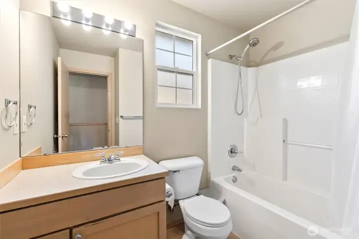 Hallway bathroom 2nd floor