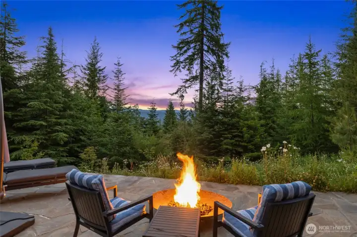 Firepit setting
