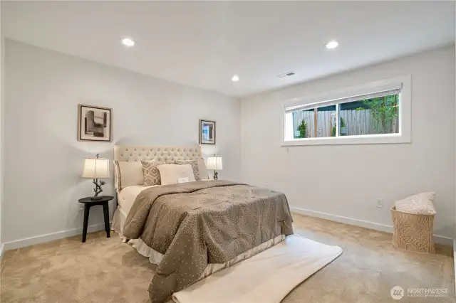 Ensuite Downstairs