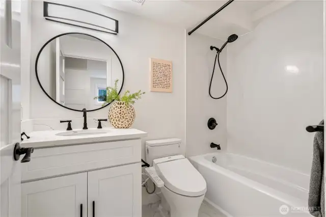 Ensuite Downstairs