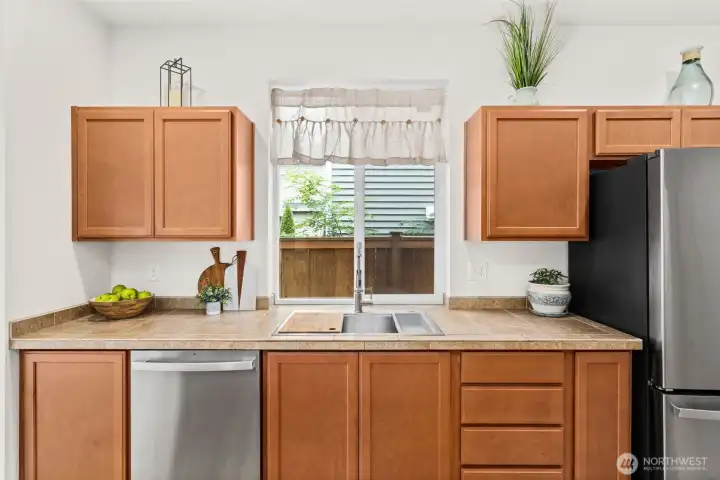 New deep Kitchen sink and dishwasher