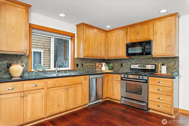Light and bright kitchen