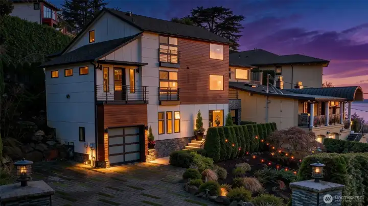 Welcome home to Magnolia! Glorious sunsets are here for you.