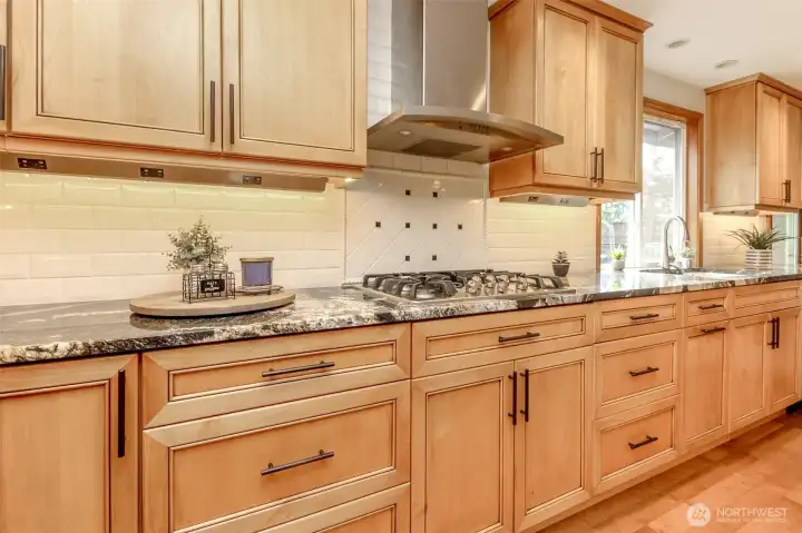 Look at all this counter space!