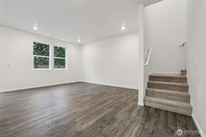 Stairs with landing.   Pictures are for representational purposes only, colors and features may vary.