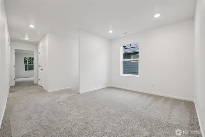 Great space for a workout area.   Pictures are for representational purposes only, colors and features may vary.