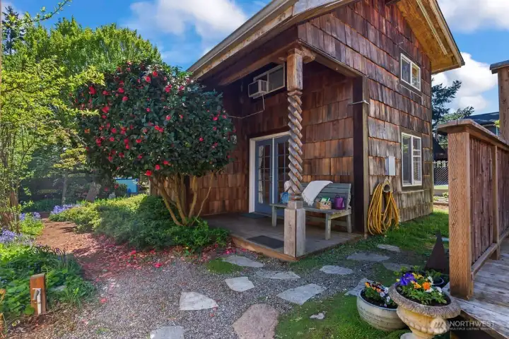 Accessory Dwelling Unit (ADU) Guesthouse