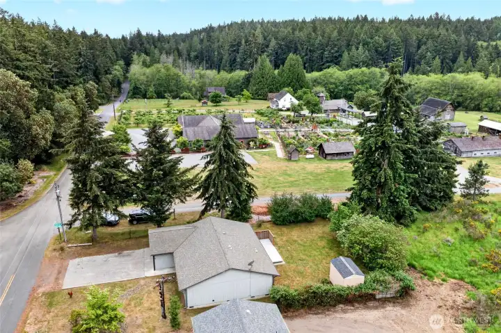 Adjacent to the Anderson Island Community Farm! Walk to your own garden and participate in community activities!