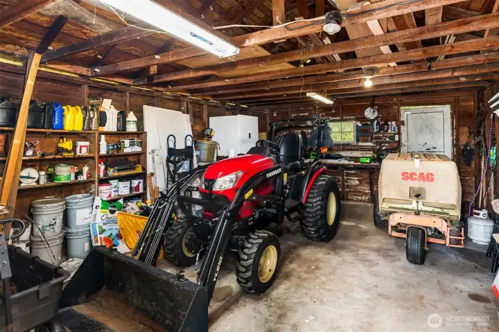 Outdoor maintenance equipment negotiable and may convey with full price offer Outdoor maintenance equipment negotiable and may convey with full price offer