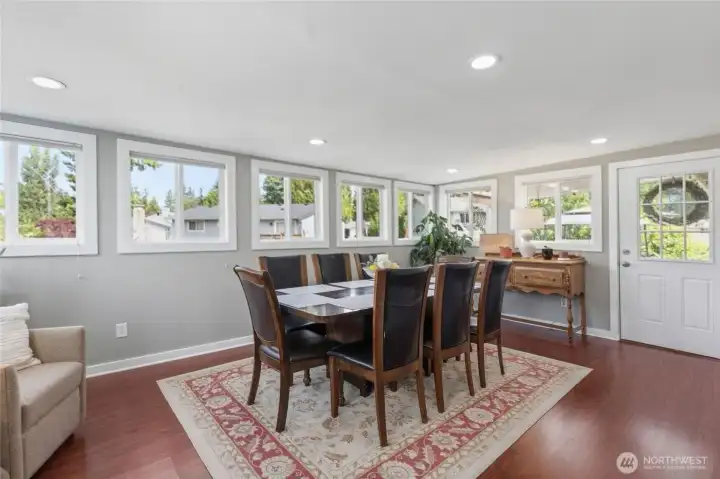 I can imagine the dinner parties here! The deck and grill are right out that door