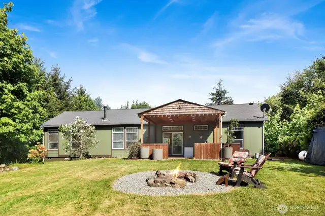 This property is a nature lover's dream come true! A birder's paradise.