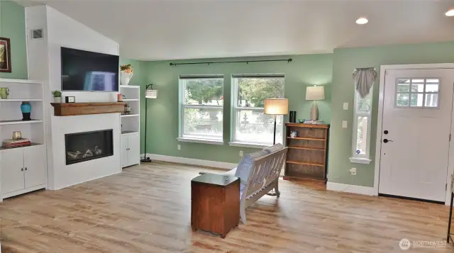 Living Room and Entry w/ LVP flooring.