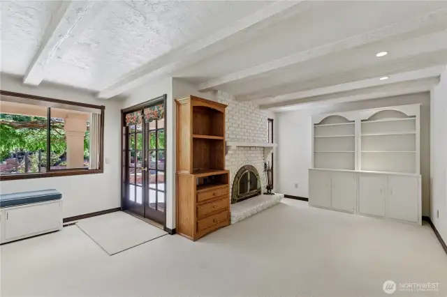 Den/family room