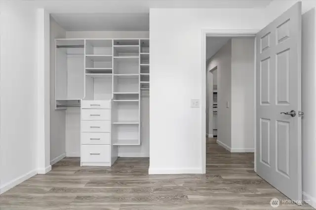 Second bedroom with amazing closet also