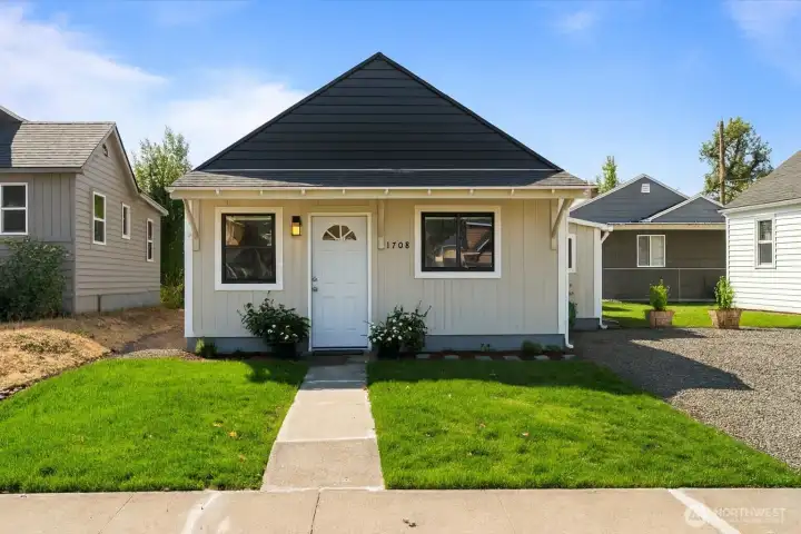 1708 Walla Walla Ave