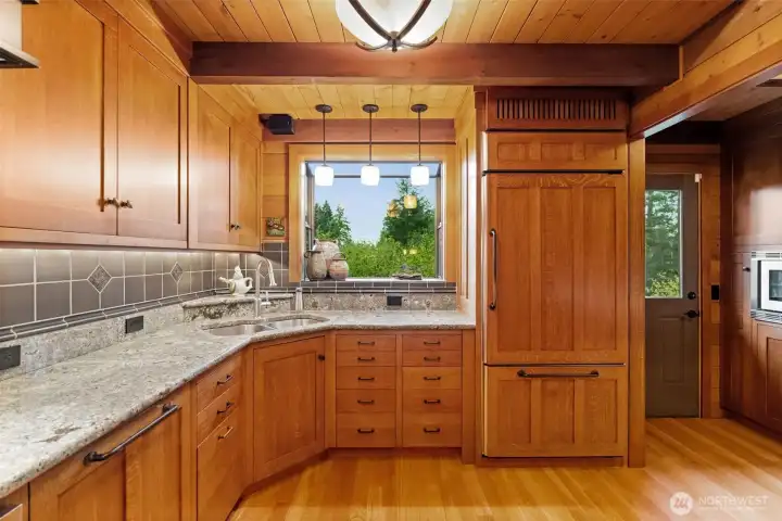 Chef's Kitchen featuring abundant storage