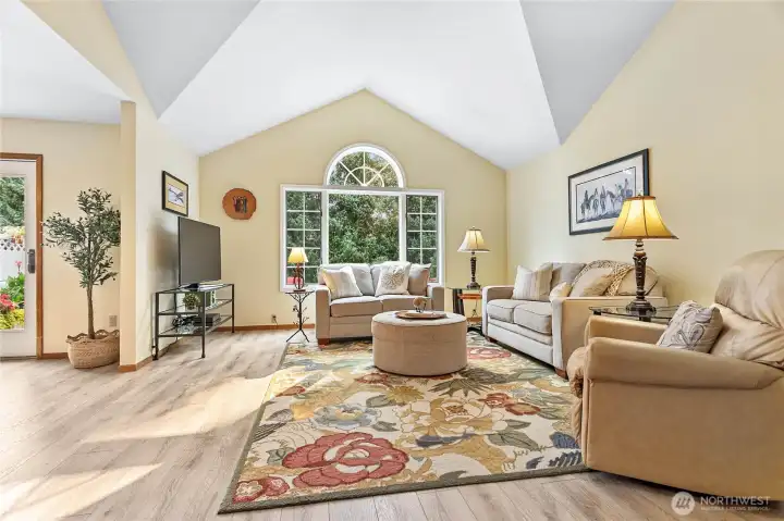 Love the big window overlooking the back yard. Dining is to the left