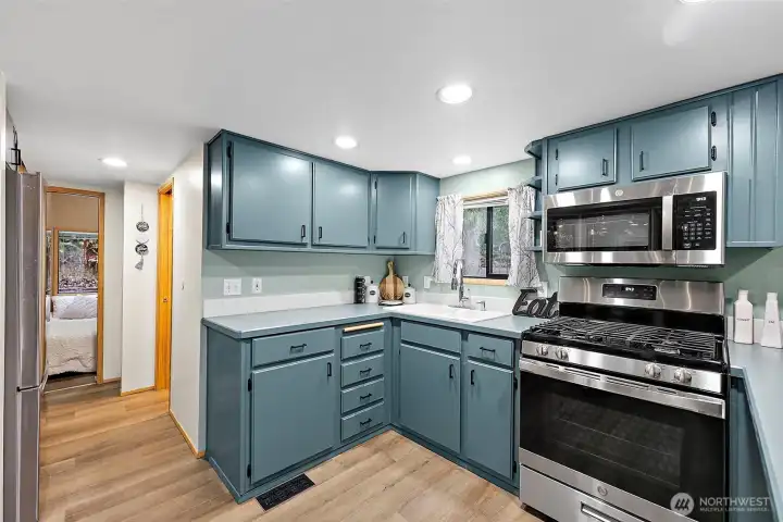 Kitchen has all new appliances