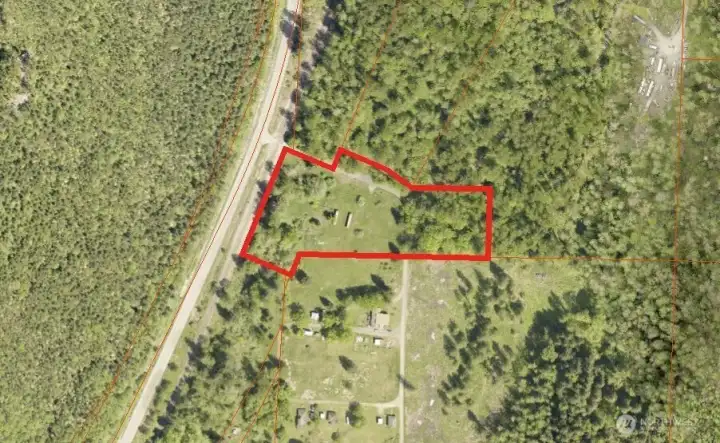 Turn here to get to the property.