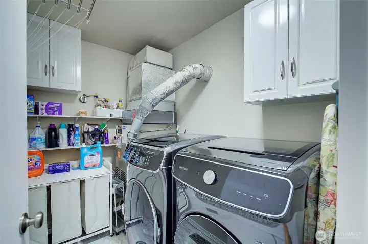 Laundry Rm