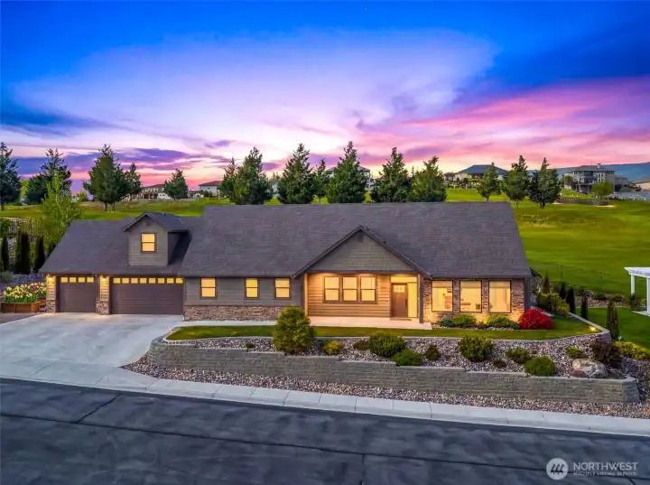 expansive driveway, and beautifully maintained landscaping expansive driveway, and beautifully maintained landscaping