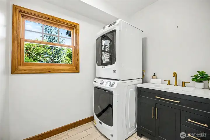 Main Floor Utility Room with Sink