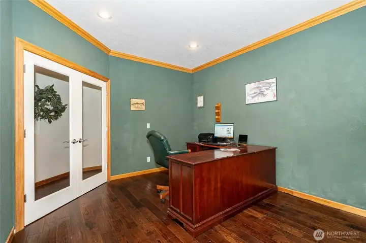 Glass french doors for added privacy & quiet if you're working from home. Glass french doors for added privacy & quiet if you're working from home.